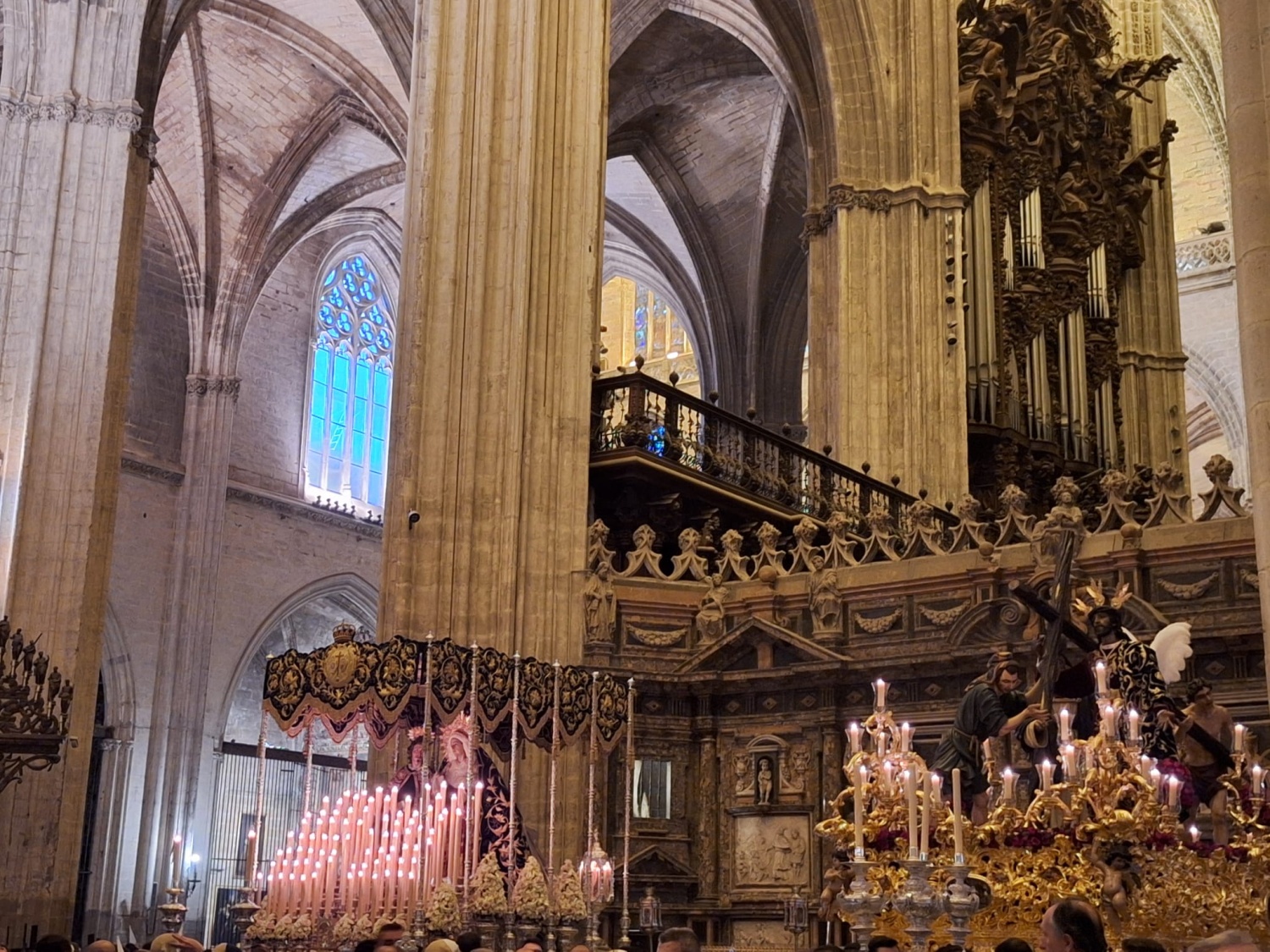 OFICIAL: Información sobre los traslados de regreso de La Paz, La Cena y Jesús Despojado de la Catedral a sus templos