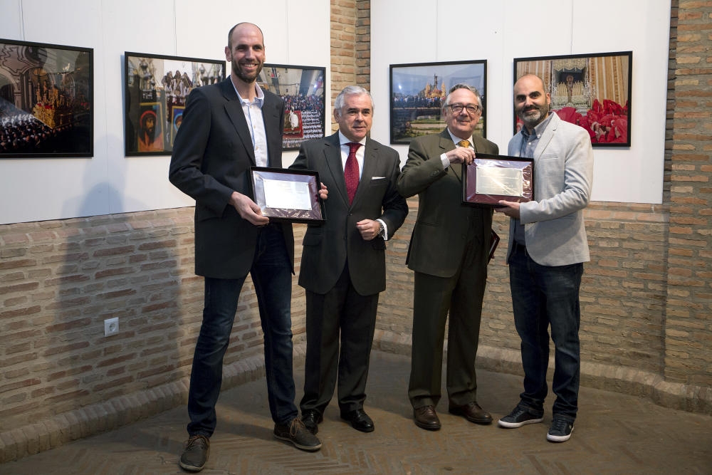 Exposición de Fotografía Cofrade en el Colegio de Médicos de Málaga