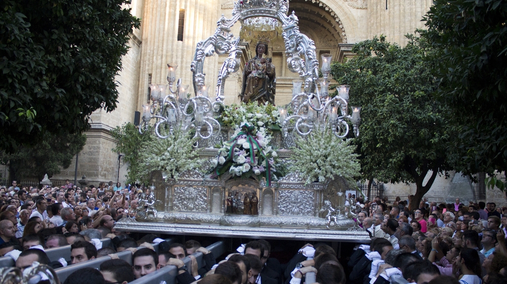 La Victoria propone realizar una Magna Mariana con imágenes Coronadas