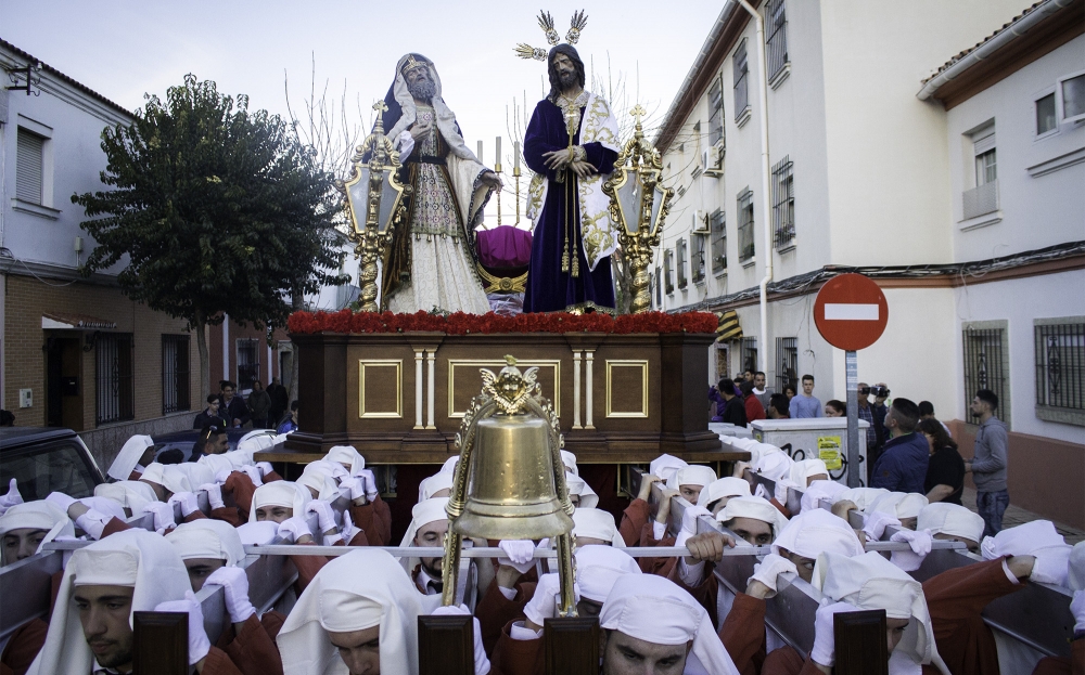 El Obispado pone fronteras a las procesiones de los Grupos Parroquiales